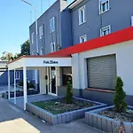 Modena Hotel 3*