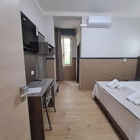 Modena Hotel Hotel
