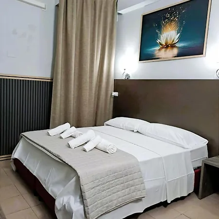 Modena Hotel 호텔 모데나