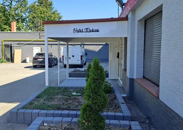 호텔 Modena Hotel